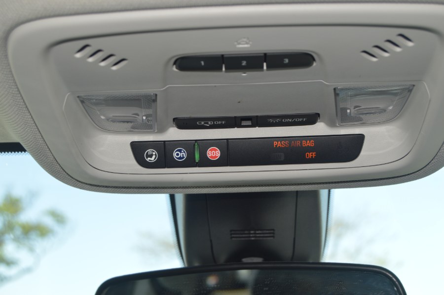 2020 Chevrolet Traverse AWD 4dr LT Cloth w/1LT, available for sale in Moreno Valley, California | Fusion Motors Inc. Moreno Valley, California 2020 Chevrolet Traverse AWD 4dr LT Cloth w/1LT, available for sale in Moreno Valley, California | Fusion Motors Inc. Moreno Valley, California