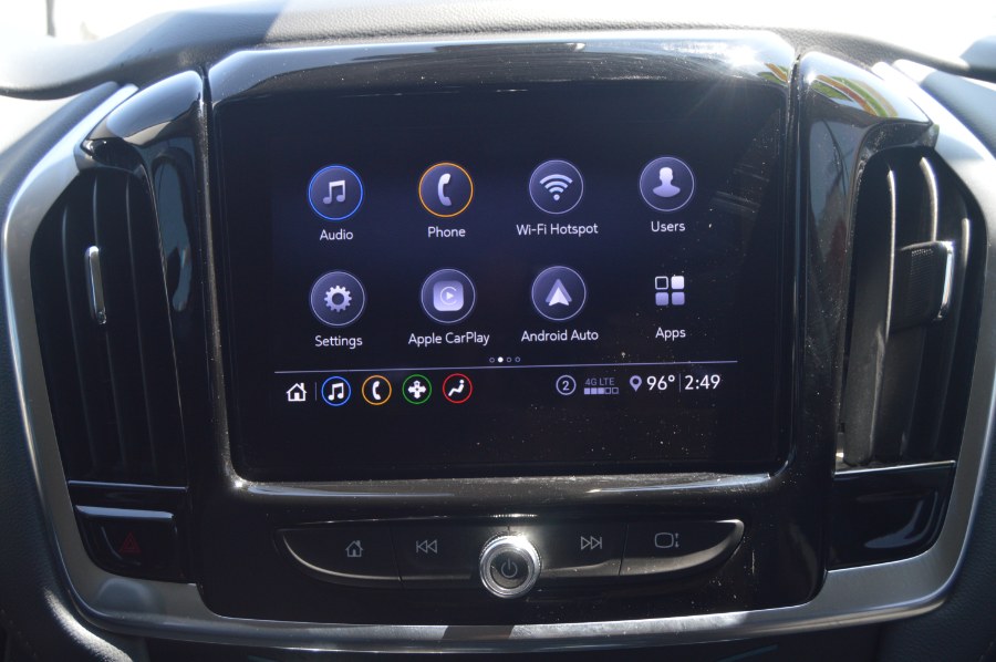 2020 Chevrolet Traverse AWD 4dr LT Cloth w/1LT, available for sale in Moreno Valley, California | Fusion Motors Inc. Moreno Valley, California 2020 Chevrolet Traverse AWD 4dr LT Cloth w/1LT, available for sale in Moreno Valley, California | Fusion Motors Inc. Moreno Valley, California