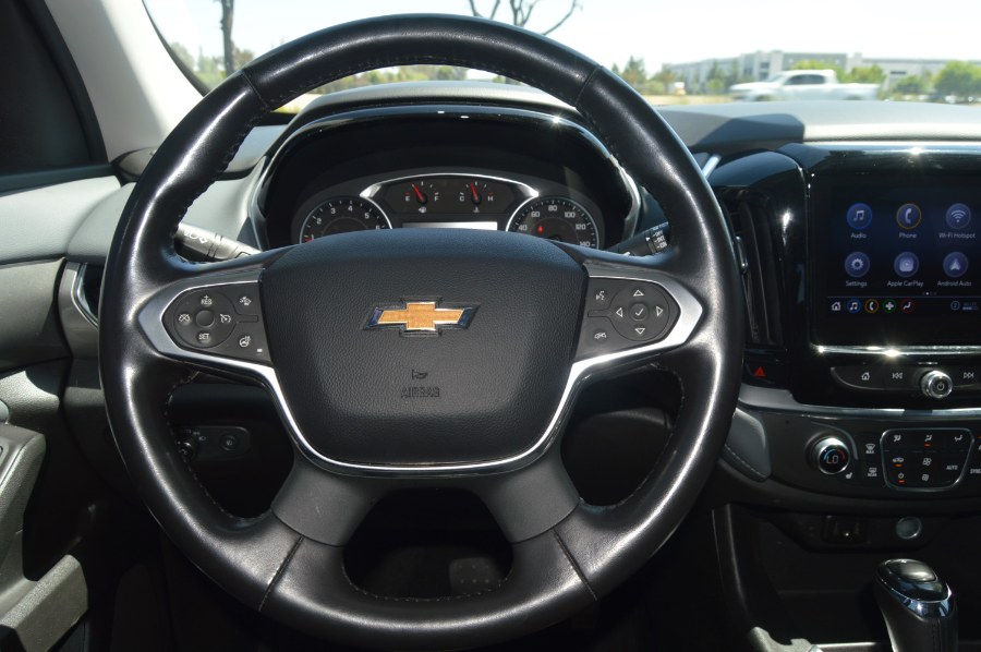 2020 Chevrolet Traverse AWD 4dr LT Cloth w/1LT, available for sale in Moreno Valley, California | Fusion Motors Inc. Moreno Valley, California 2020 Chevrolet Traverse AWD 4dr LT Cloth w/1LT, available for sale in Moreno Valley, California | Fusion Motors Inc. Moreno Valley, California