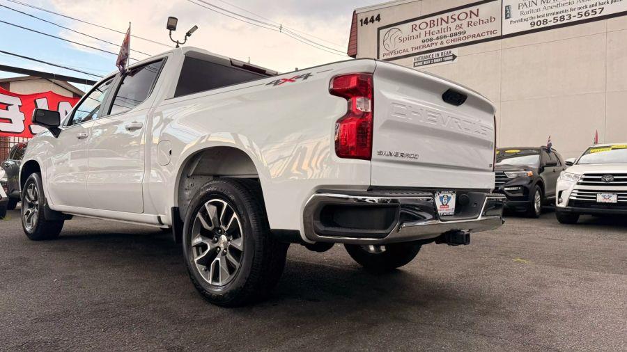 2022 Chevrolet Silverado 1500 Crew Cab LT Pickup 4D 5 3/4 ft, available for sale in Linden, New Jersey | Route 27 Auto Mall. Linden, New Jersey 2022 Chevrolet Silverado 1500 Crew Cab LT Pickup 4D 5 3/4 ft, available for sale in Linden, New Jersey | Route 27 Auto Mall. Linden, New Jersey