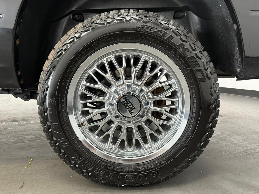 2014 Ram 1500 4WD Crew Cab 140.5" Express, available for sale in Elizabeth, New Jersey | M Auto Group. Elizabeth, New Jersey 2014 Ram 1500 4WD Crew Cab 140.5" Express, available for sale in Elizabeth, New Jersey | M Auto Group. Elizabeth, New Jersey