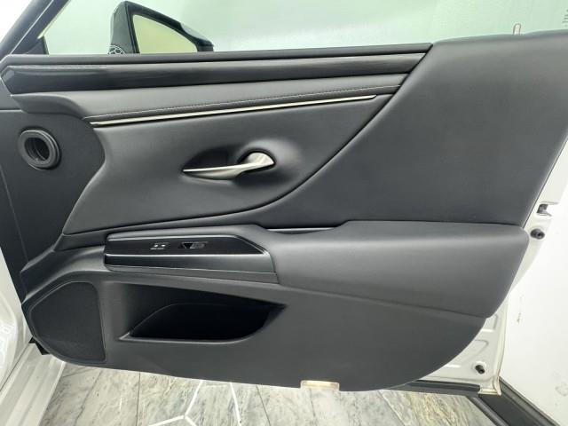 2020 Lexus Es ES 350, available for sale in Maple Shade, New Jersey | Car Revolution. Maple Shade, New Jersey 2020 Lexus Es ES 350, available for sale in Maple Shade, New Jersey | Car Revolution. Maple Shade, New Jersey