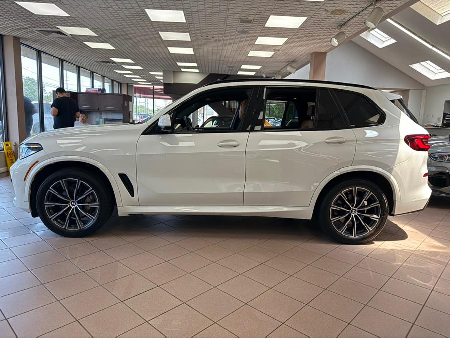 2022 BMW X5 xDrive40i Sports Activity Vehicle, available for sale in Massapequa Park, New York | Power Motors East. Massapequa Park, New York 2022 BMW X5 xDrive40i Sports Activity Vehicle, available for sale in Massapequa Park, New York | Power Motors East. Massapequa Park, New York