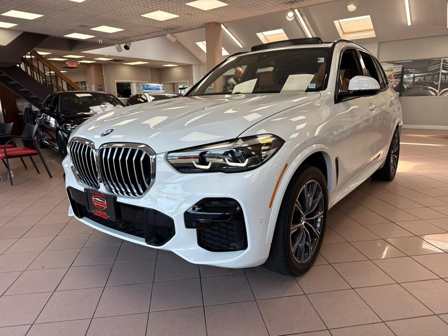 2022 BMW X5 xDrive40i Sports Activity Vehicle, available for sale in Massapequa Park, New York | Power Motors East. Massapequa Park, New York 2022 BMW X5 xDrive40i Sports Activity Vehicle, available for sale in Massapequa Park, New York | Power Motors East. Massapequa Park, New York