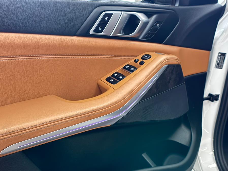 2022 BMW X5 xDrive40i Sports Activity Vehicle, available for sale in Massapequa Park, New York | Power Motors East. Massapequa Park, New York 2022 BMW X5 xDrive40i Sports Activity Vehicle, available for sale in Massapequa Park, New York | Power Motors East. Massapequa Park, New York