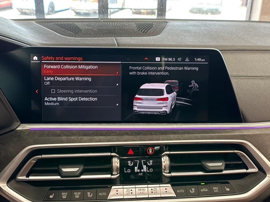 2022 BMW X5 xDrive40i Sports Activity Vehicle, available for sale in Massapequa Park, New York | Power Motors East. Massapequa Park, New York 2022 BMW X5 xDrive40i Sports Activity Vehicle, available for sale in Massapequa Park, New York | Power Motors East. Massapequa Park, New York