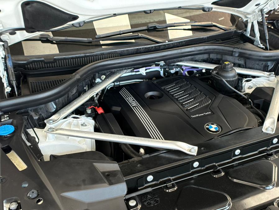 2022 BMW X5 xDrive40i Sports Activity Vehicle, available for sale in Massapequa Park, New York | Power Motors East. Massapequa Park, New York 2022 BMW X5 xDrive40i Sports Activity Vehicle, available for sale in Massapequa Park, New York | Power Motors East. Massapequa Park, New York