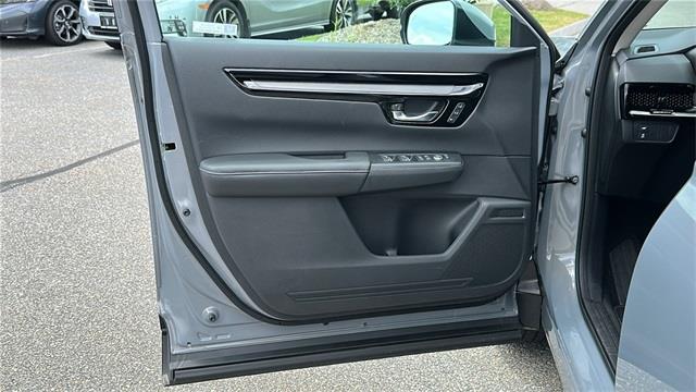 2025 Honda Cr-v EX-L, available for sale in Avon, Connecticut | Sullivan Automotive Group. Avon, Connecticut 2025 Honda Cr-v EX-L, available for sale in Avon, Connecticut | Sullivan Automotive Group. Avon, Connecticut