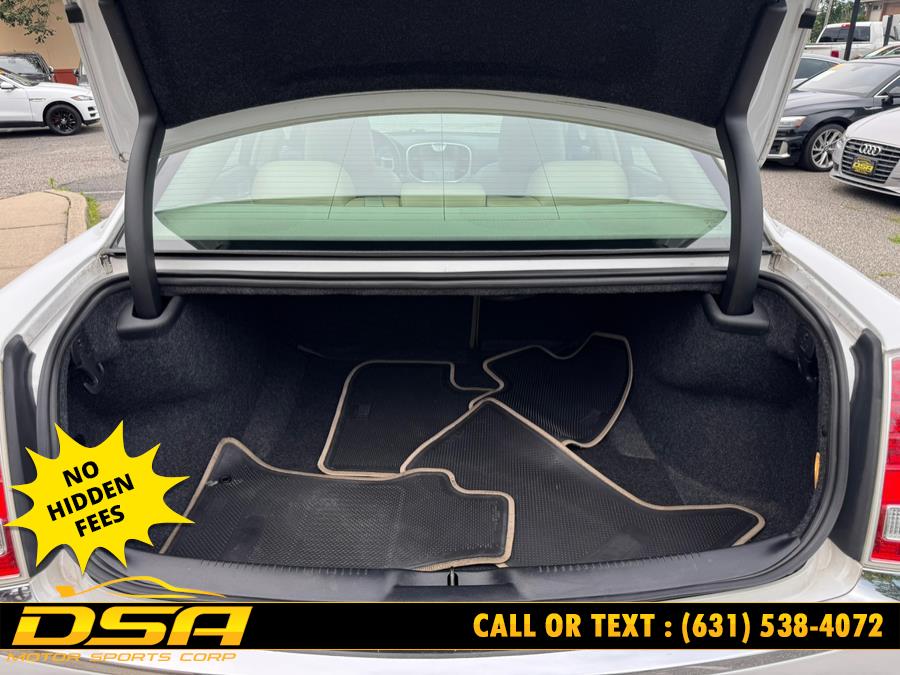 2013 Chrysler 300 4dr Sdn AWD, available for sale in Commack, New York | DSA Motor Sports Corp. Commack, New York 2013 Chrysler 300 4dr Sdn AWD, available for sale in Commack, New York | DSA Motor Sports Corp. Commack, New York