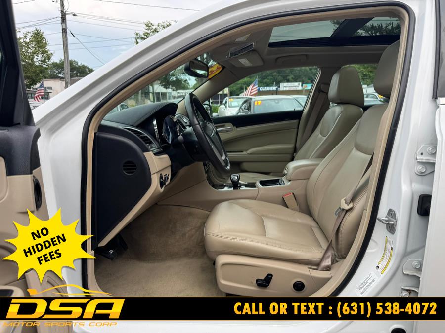 2013 Chrysler 300 4dr Sdn AWD, available for sale in Commack, New York | DSA Motor Sports Corp. Commack, New York 2013 Chrysler 300 4dr Sdn AWD, available for sale in Commack, New York | DSA Motor Sports Corp. Commack, New York