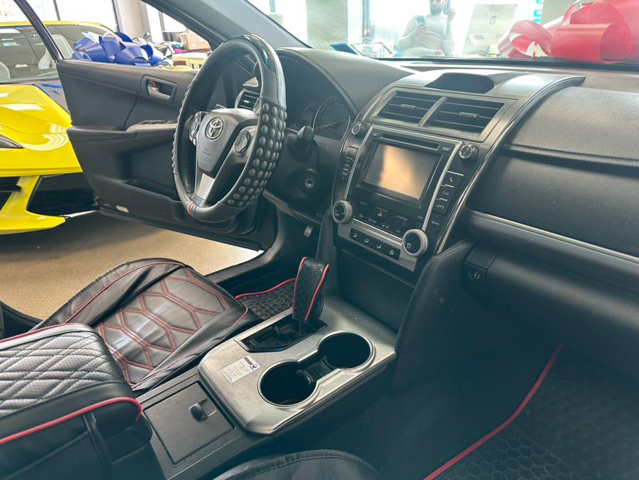2012 Toyota Camry 4dr Sdn I4 Auto SE (Natl), available for sale in Inwood, New York | 5 Towns Drive. Inwood, New York 2012 Toyota Camry 4dr Sdn I4 Auto SE (Natl), available for sale in Inwood, New York | 5 Towns Drive. Inwood, New York