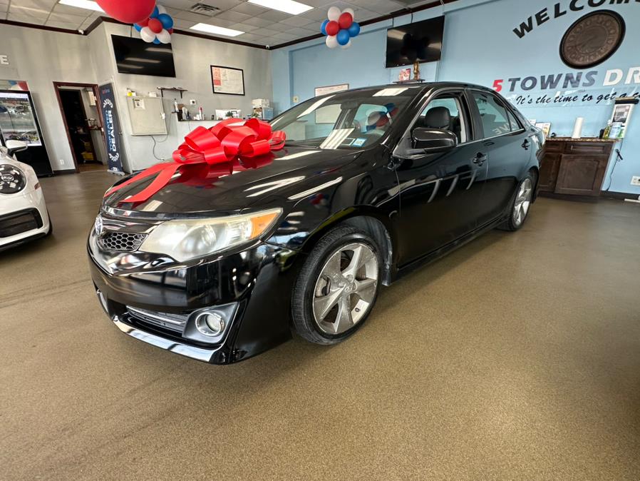 2012 Toyota Camry 4dr Sdn I4 Auto SE (Natl), available for sale in Inwood, New York | 5 Towns Drive. Inwood, New York 2012 Toyota Camry 4dr Sdn I4 Auto SE (Natl), available for sale in Inwood, New York | 5 Towns Drive. Inwood, New York