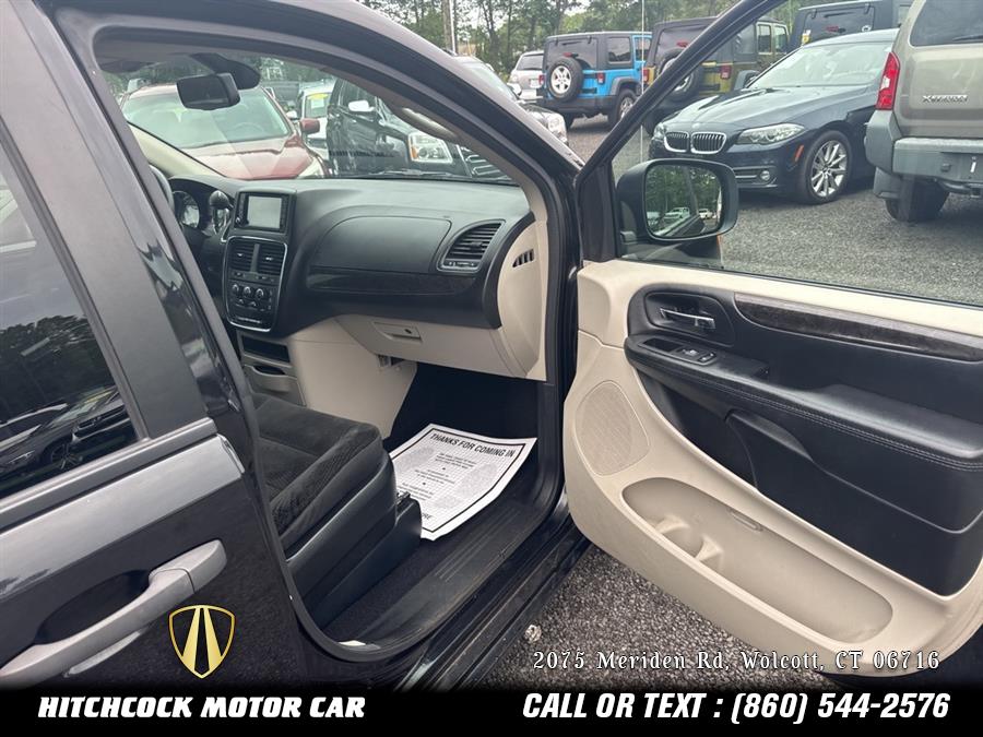 2019 Dodge Grand Caravan SE, available for sale in Wolcott, Connecticut | Hitchcock Motor Car. Wolcott, Connecticut 2019 Dodge Grand Caravan SE, available for sale in Wolcott, Connecticut | Hitchcock Motor Car. Wolcott, Connecticut