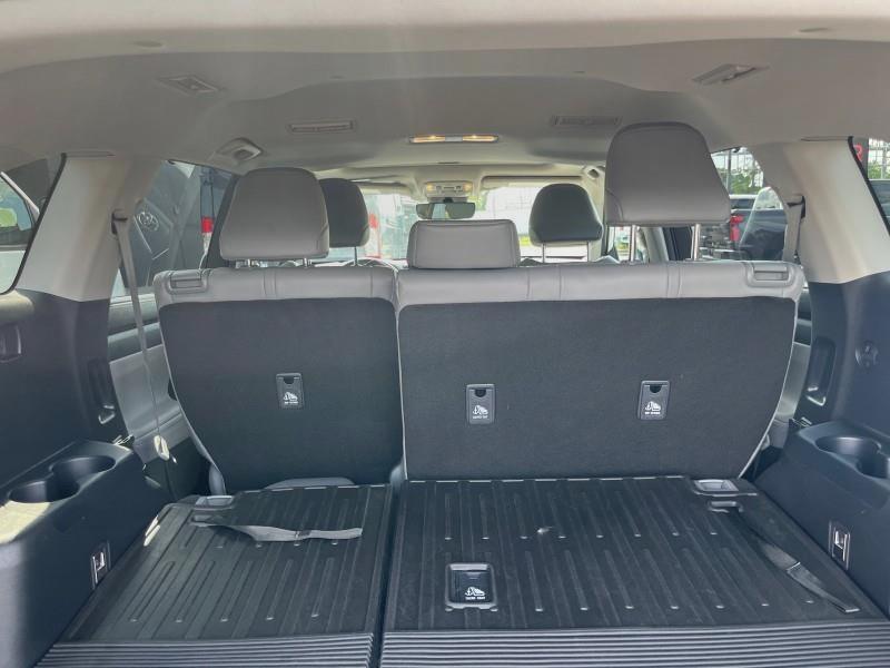 2022 Toyota Highlander XLE AWD, available for sale in Maple Shade, New Jersey | Car Revolution. Maple Shade, New Jersey 2022 Toyota Highlander XLE AWD, available for sale in Maple Shade, New Jersey | Car Revolution. Maple Shade, New Jersey