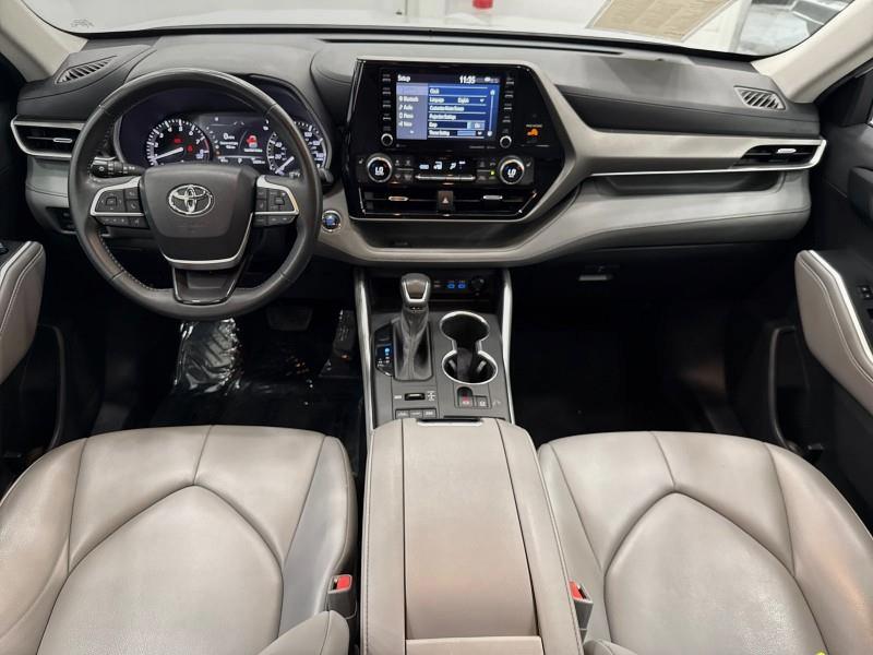 2022 Toyota Highlander XLE AWD, available for sale in Maple Shade, New Jersey | Car Revolution. Maple Shade, New Jersey 2022 Toyota Highlander XLE AWD, available for sale in Maple Shade, New Jersey | Car Revolution. Maple Shade, New Jersey