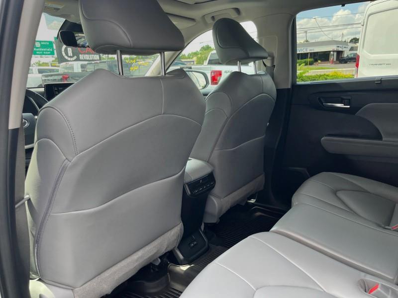 2022 Toyota Highlander XLE AWD, available for sale in Maple Shade, New Jersey | Car Revolution. Maple Shade, New Jersey 2022 Toyota Highlander XLE AWD, available for sale in Maple Shade, New Jersey | Car Revolution. Maple Shade, New Jersey