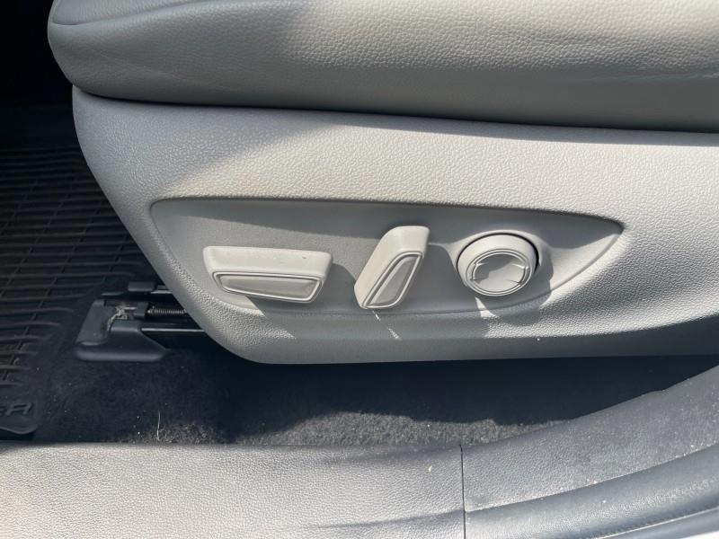 2022 Toyota Highlander XLE AWD, available for sale in Maple Shade, New Jersey | Car Revolution. Maple Shade, New Jersey 2022 Toyota Highlander XLE AWD, available for sale in Maple Shade, New Jersey | Car Revolution. Maple Shade, New Jersey