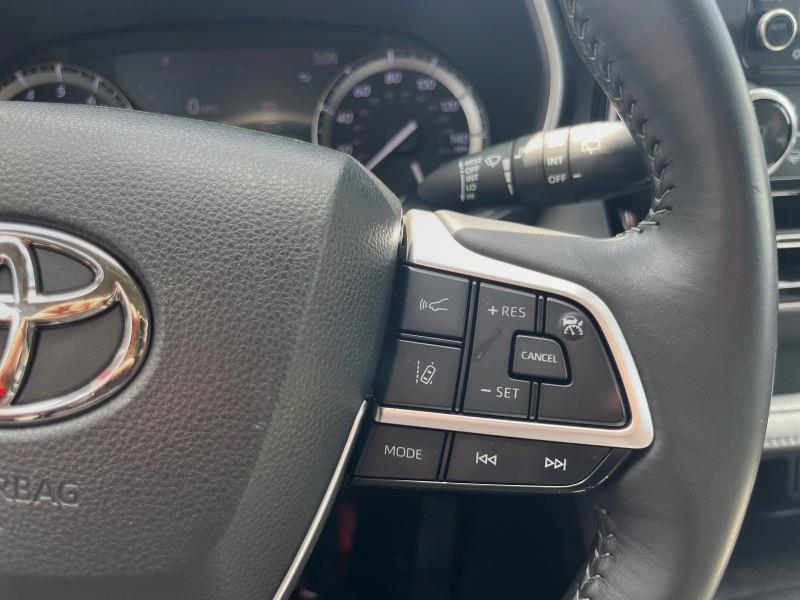 2022 Toyota Highlander XLE AWD, available for sale in Maple Shade, New Jersey | Car Revolution. Maple Shade, New Jersey 2022 Toyota Highlander XLE AWD, available for sale in Maple Shade, New Jersey | Car Revolution. Maple Shade, New Jersey