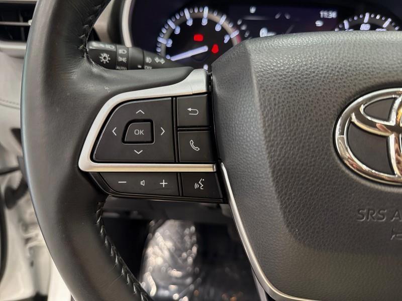 2022 Toyota Highlander XLE AWD, available for sale in Maple Shade, New Jersey | Car Revolution. Maple Shade, New Jersey 2022 Toyota Highlander XLE AWD, available for sale in Maple Shade, New Jersey | Car Revolution. Maple Shade, New Jersey