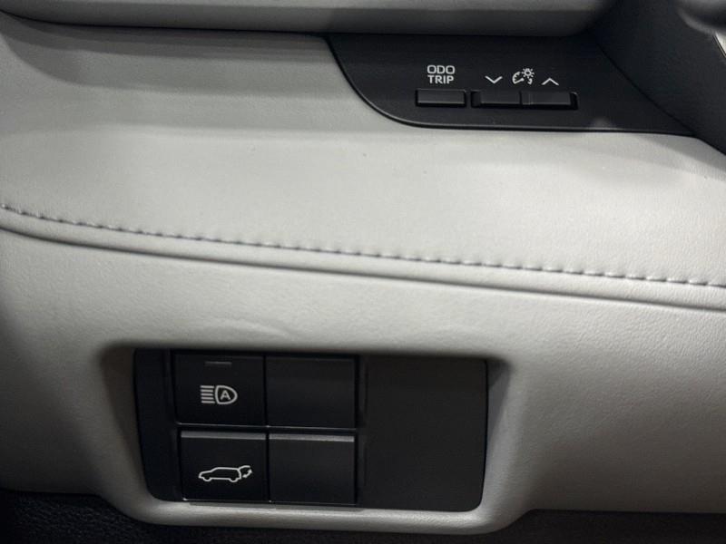 2022 Toyota Highlander XLE AWD, available for sale in Maple Shade, New Jersey | Car Revolution. Maple Shade, New Jersey 2022 Toyota Highlander XLE AWD, available for sale in Maple Shade, New Jersey | Car Revolution. Maple Shade, New Jersey