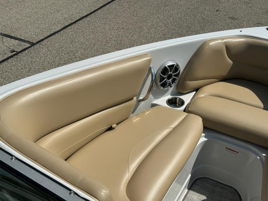 2020 Crownline 205 SS, available for sale in Darien, Wisconsin | Geneva Motor Cars. Darien, Wisconsin