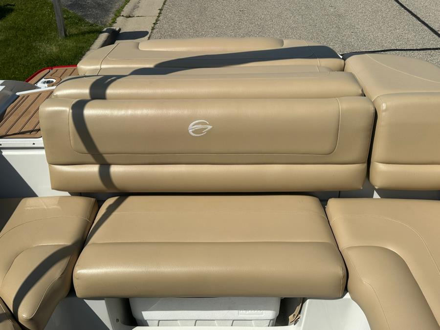 2020 Crownline 205 SS, available for sale in Darien, Wisconsin | Geneva Motor Cars. Darien, Wisconsin