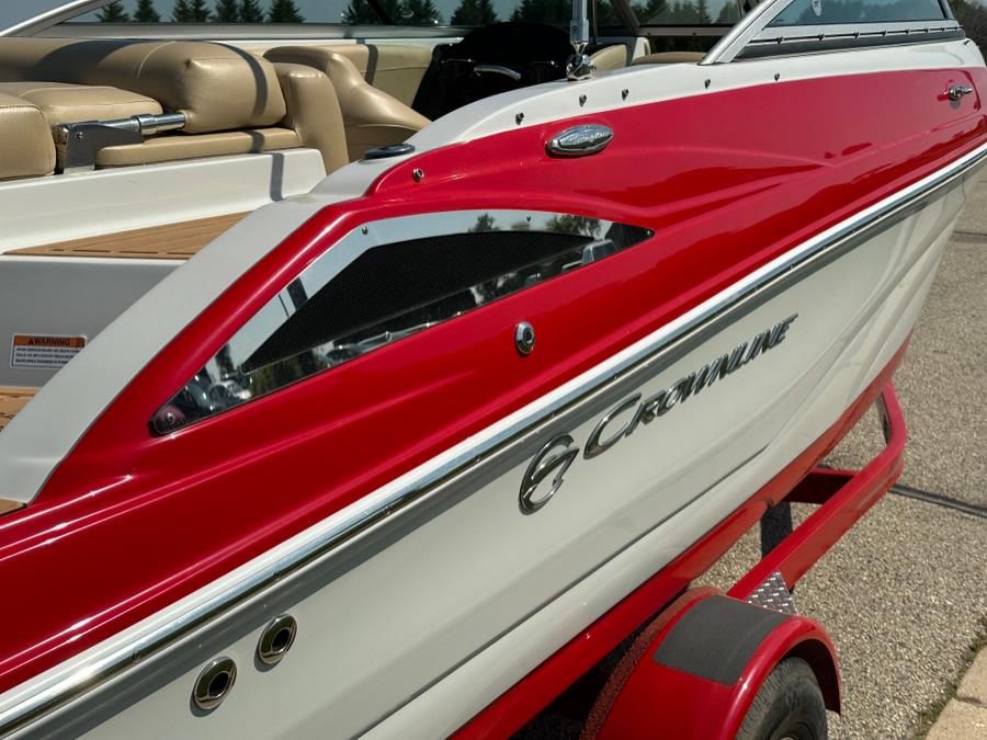 2020 Crownline 205 SS, available for sale in Darien, Wisconsin | Geneva Motor Cars. Darien, Wisconsin