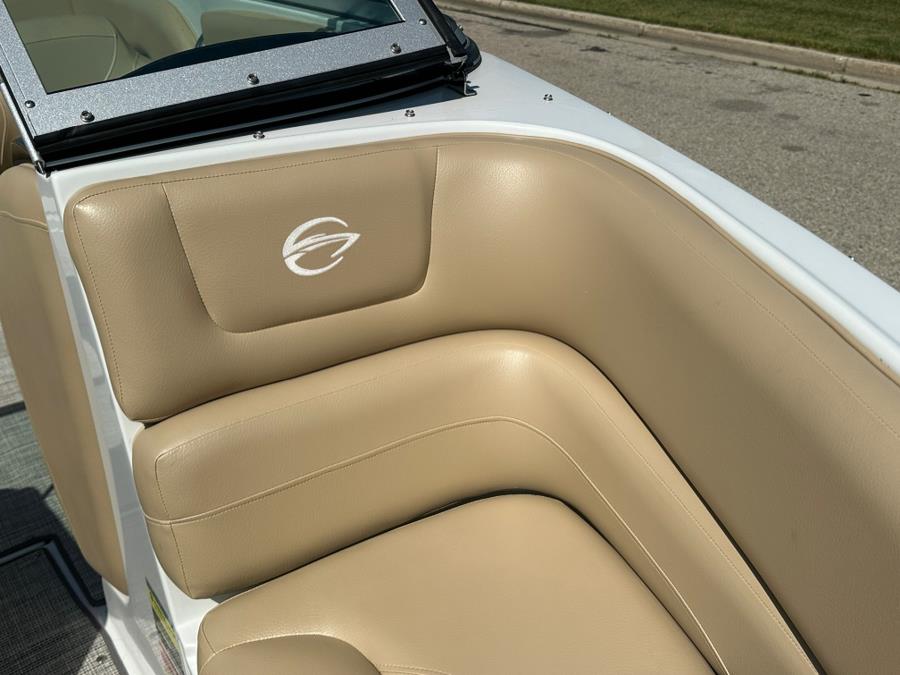 2020 Crownline 205 SS, available for sale in Darien, Wisconsin | Geneva Motor Cars. Darien, Wisconsin
