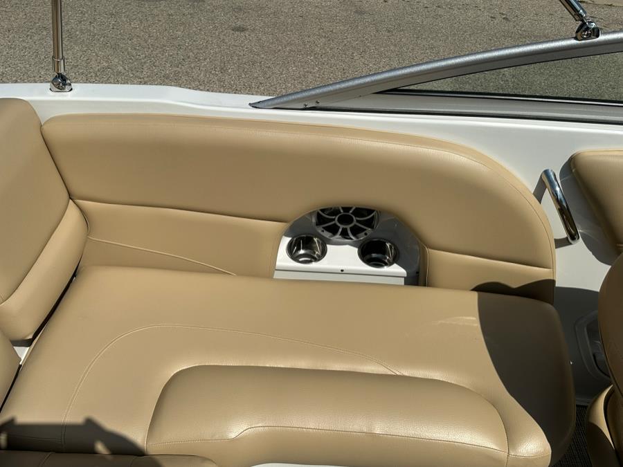 2020 Crownline 205 SS, available for sale in Darien, Wisconsin | Geneva Motor Cars. Darien, Wisconsin