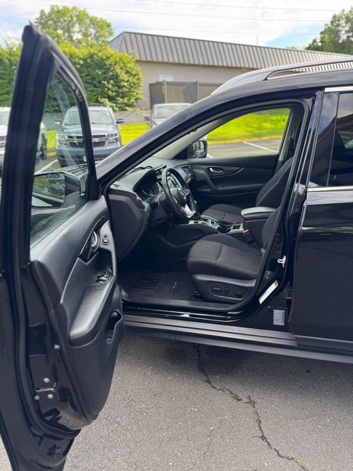 2019 Nissan Rogue AWD SL, available for sale in Windsor Locks, Connecticut | JANNA MOTORS LLC. Windsor Locks, Connecticut 2019 Nissan Rogue AWD SL, available for sale in Windsor Locks, Connecticut | JANNA MOTORS LLC. Windsor Locks, Connecticut