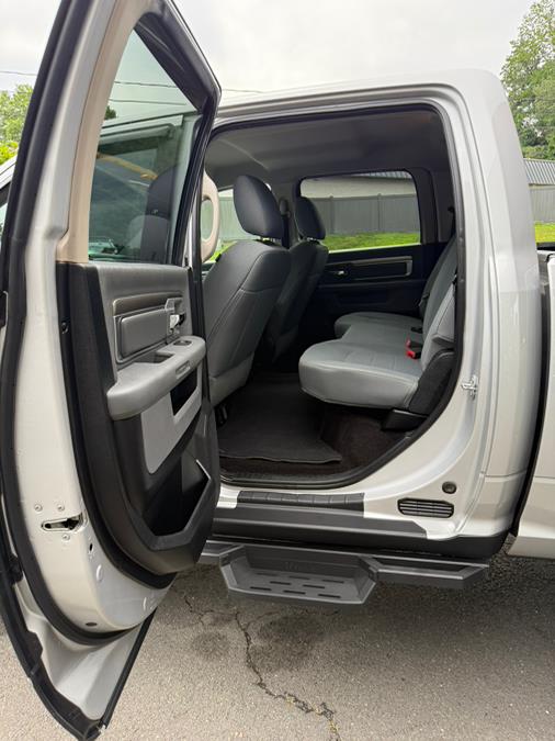 2017 Ram 1500 Big Horn 4x4 Crew Cab 5''7" Box, available for sale in Windsor Locks, Connecticut | JANNA MOTORS LLC. Windsor Locks, Connecticut 2017 Ram 1500 Big Horn 4x4 Crew Cab 5''7" Box, available for sale in Windsor Locks, Connecticut | JANNA MOTORS LLC. Windsor Locks, Connecticut