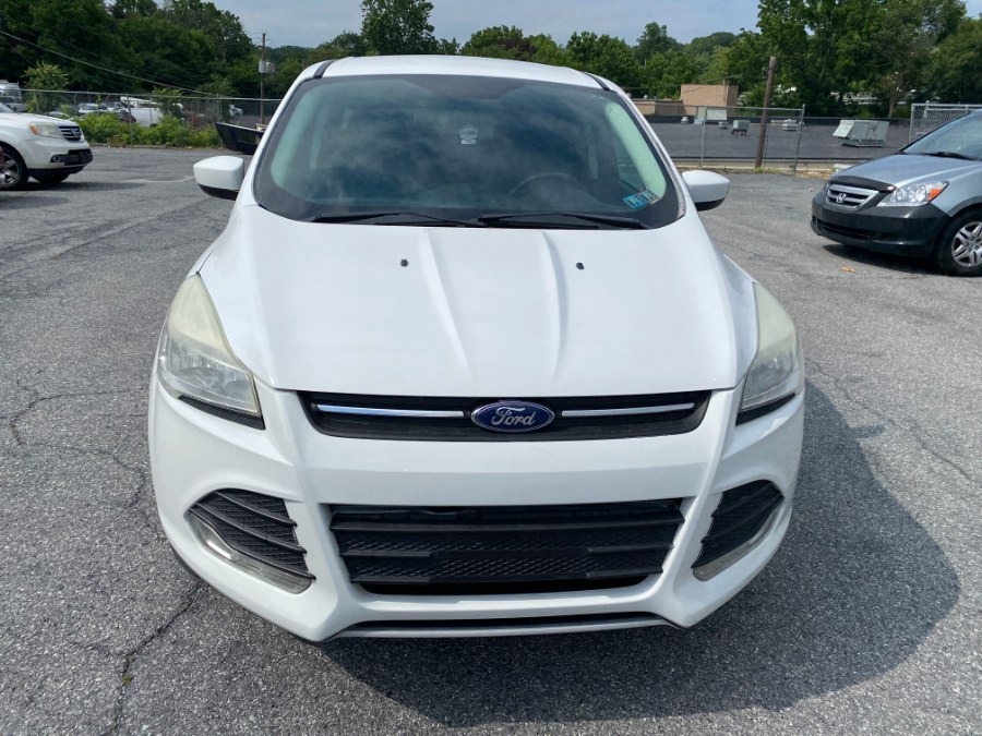 2015 Ford Escape 4WD 4dr SE, available for sale in Bethlehem, Pennsylvania | Best Auto Deals LLC. Bethlehem, Pennsylvania 2015 Ford Escape 4WD 4dr SE, available for sale in Bethlehem, Pennsylvania | Best Auto Deals LLC. Bethlehem, Pennsylvania