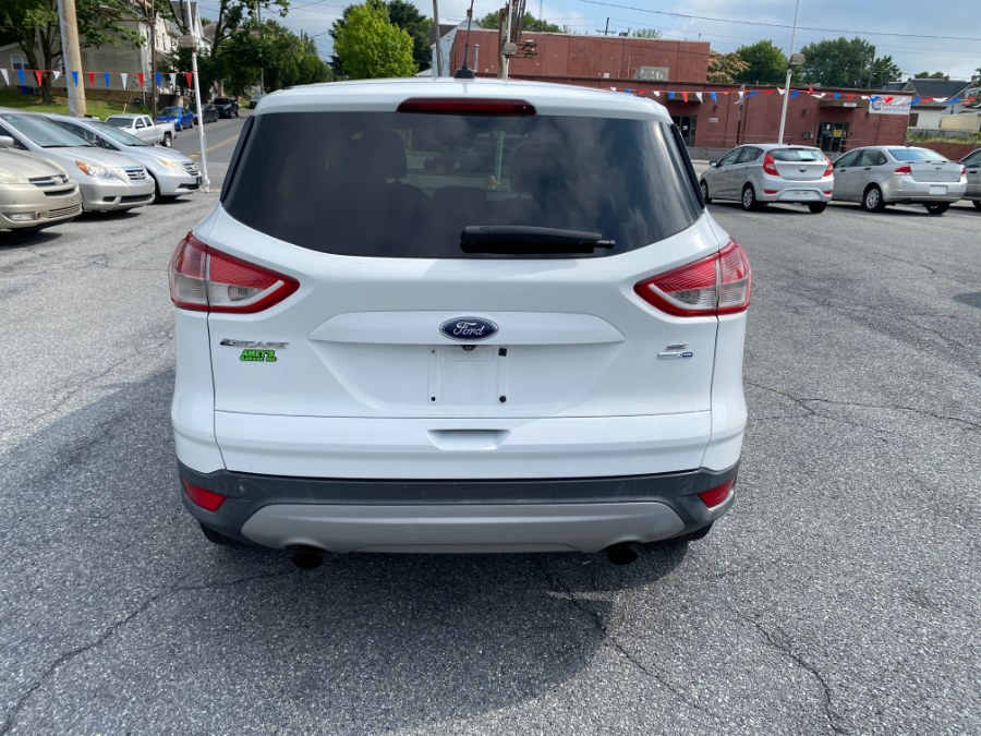2015 Ford Escape 4WD 4dr SE, available for sale in Bethlehem, Pennsylvania | Best Auto Deals LLC. Bethlehem, Pennsylvania 2015 Ford Escape 4WD 4dr SE, available for sale in Bethlehem, Pennsylvania | Best Auto Deals LLC. Bethlehem, Pennsylvania