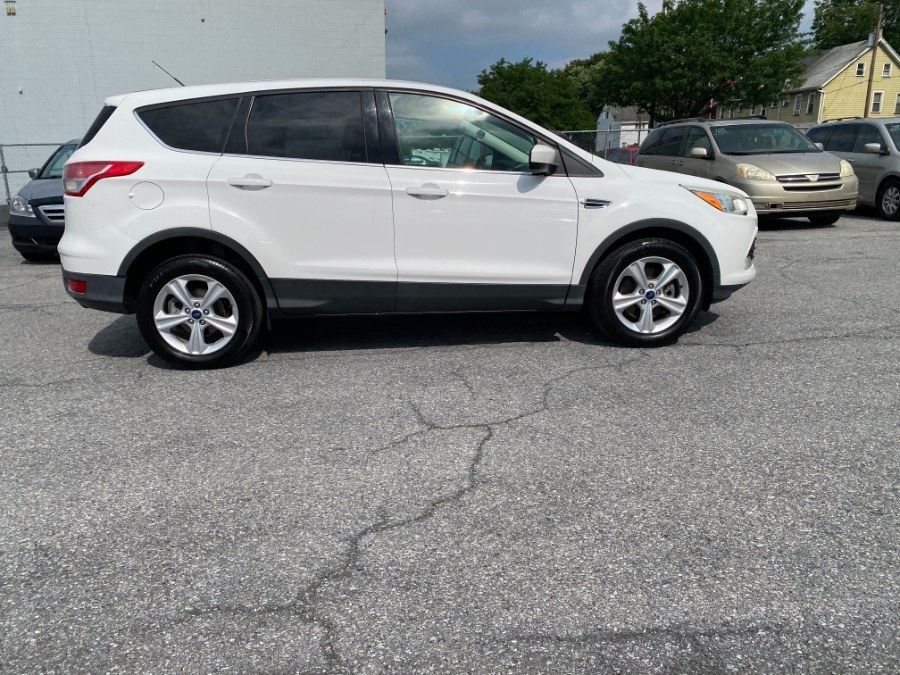 2015 Ford Escape 4WD 4dr SE, available for sale in Bethlehem, Pennsylvania | Best Auto Deals LLC. Bethlehem, Pennsylvania 2015 Ford Escape 4WD 4dr SE, available for sale in Bethlehem, Pennsylvania | Best Auto Deals LLC. Bethlehem, Pennsylvania
