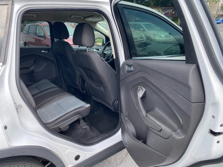 2015 Ford Escape 4WD 4dr SE, available for sale in Bethlehem, Pennsylvania | Best Auto Deals LLC. Bethlehem, Pennsylvania 2015 Ford Escape 4WD 4dr SE, available for sale in Bethlehem, Pennsylvania | Best Auto Deals LLC. Bethlehem, Pennsylvania