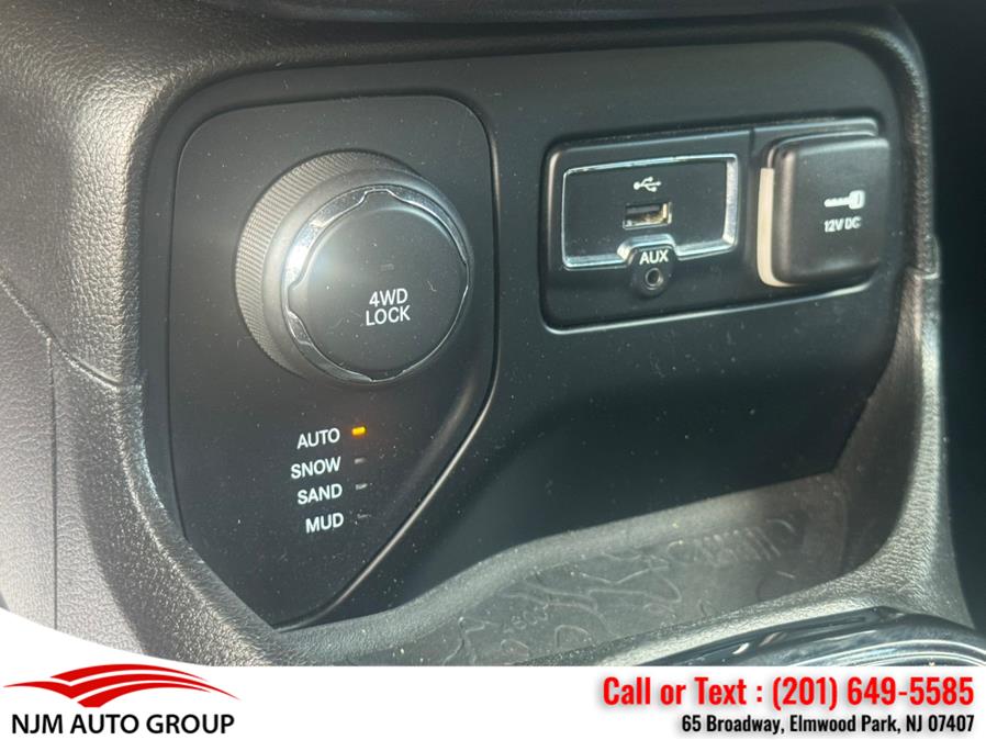 2016 Jeep Renegade 4WD 4dr Justice, available for sale in Elmwood Park, New Jersey | NJM Auto Group. Elmwood Park, New Jersey 2016 Jeep Renegade 4WD 4dr Justice, available for sale in Elmwood Park, New Jersey | NJM Auto Group. Elmwood Park, New Jersey