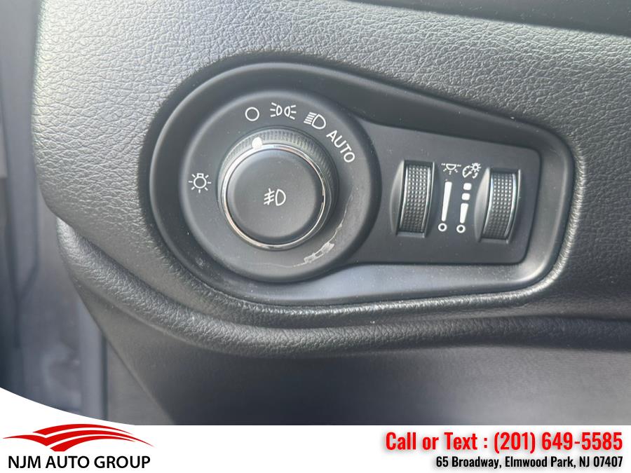 2016 Jeep Renegade 4WD 4dr Justice, available for sale in Elmwood Park, New Jersey | NJM Auto Group. Elmwood Park, New Jersey 2016 Jeep Renegade 4WD 4dr Justice, available for sale in Elmwood Park, New Jersey | NJM Auto Group. Elmwood Park, New Jersey