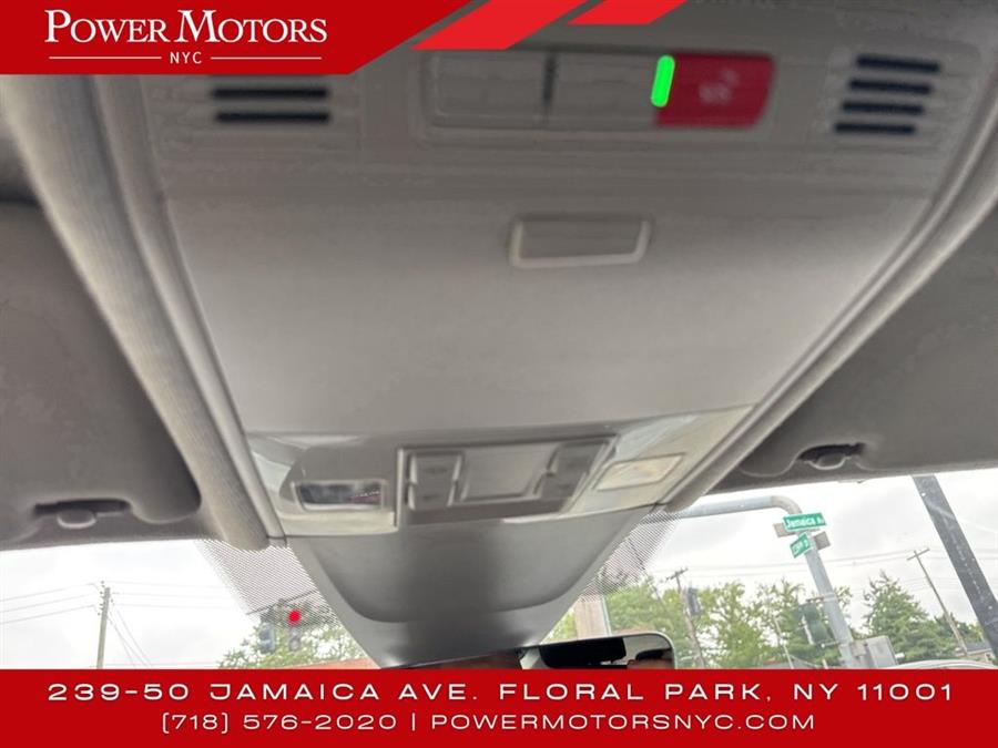 2022 Volkswagen Tiguan 2.0T SE, available for sale in Floral Park, New York | Shop Auto NY. Floral Park, New York 2022 Volkswagen Tiguan 2.0T SE, available for sale in Floral Park, New York | Shop Auto NY. Floral Park, New York