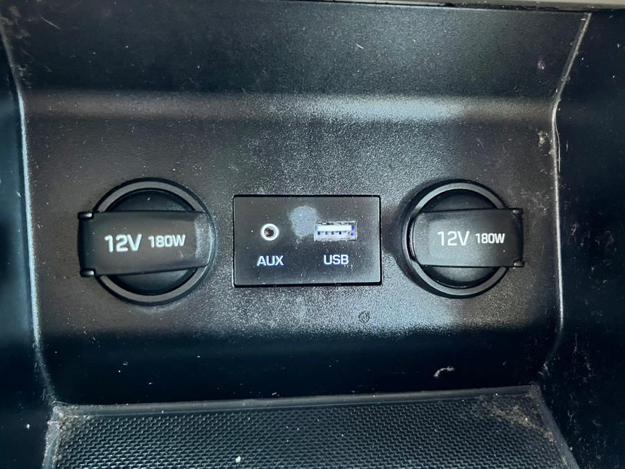 2019 Hyundai Elantra SEL Auto, available for sale in Springfield, Massachusetts | Jordan Auto Sales Inc. Springfield, Massachusetts 2019 Hyundai Elantra SEL Auto, available for sale in Springfield, Massachusetts | Jordan Auto Sales Inc. Springfield, Massachusetts