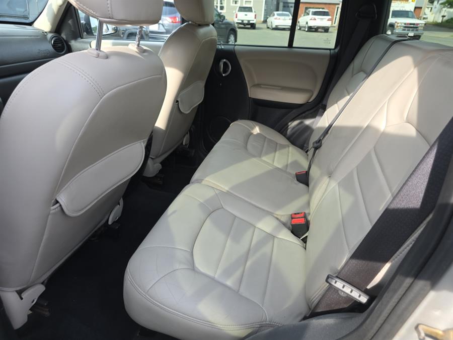 2002 Jeep Liberty 4dr Limited 4WD, available for sale in Whitman, Massachusetts | Whitman Auto Center. Whitman, Massachusetts 2002 Jeep Liberty 4dr Limited 4WD, available for sale in Whitman, Massachusetts | Whitman Auto Center. Whitman, Massachusetts