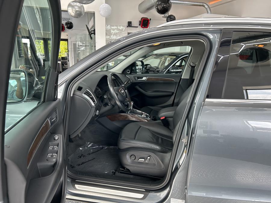2016 Audi Q5 quattro 4dr 2.0T Premium Plus, available for sale in Jersey City, New Jersey | Luxe Auto Galleria. Jersey City, New Jersey 2016 Audi Q5 quattro 4dr 2.0T Premium Plus, available for sale in Jersey City, New Jersey | Luxe Auto Galleria. Jersey City, New Jersey