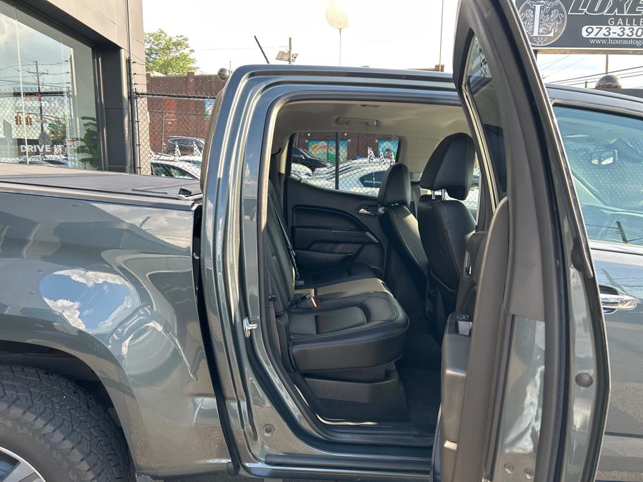 2017 Chevrolet Colorado 4WD Crew Cab 128.3" LT, available for sale in Jersey City, New Jersey | Luxe Auto Galleria. Jersey City, New Jersey 2017 Chevrolet Colorado 4WD Crew Cab 128.3" LT, available for sale in Jersey City, New Jersey | Luxe Auto Galleria. Jersey City, New Jersey