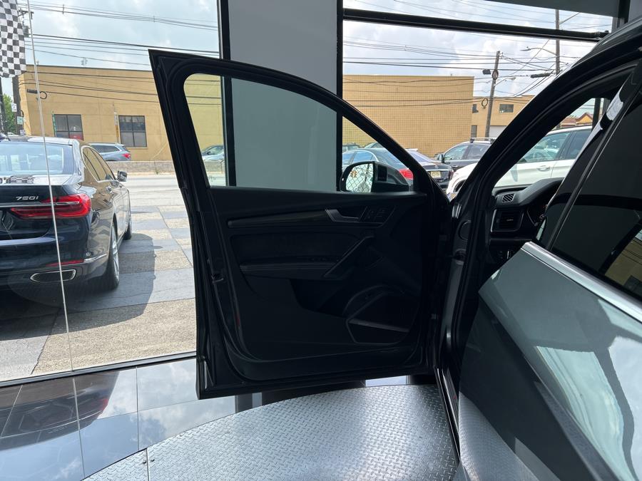 2018 Audi SQ5 3.0 TFSI Premium Plus, available for sale in Jersey City, New Jersey | Luxe Auto Galleria. Jersey City, New Jersey 2018 Audi SQ5 3.0 TFSI Premium Plus, available for sale in Jersey City, New Jersey | Luxe Auto Galleria. Jersey City, New Jersey