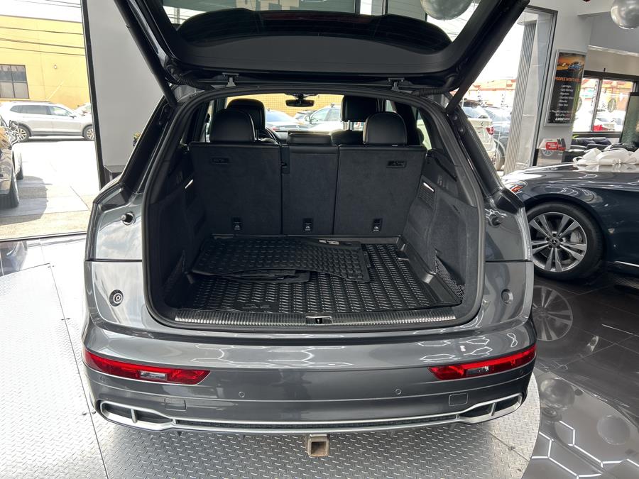 2018 Audi SQ5 3.0 TFSI Premium Plus, available for sale in Jersey City, New Jersey | Luxe Auto Galleria. Jersey City, New Jersey 2018 Audi SQ5 3.0 TFSI Premium Plus, available for sale in Jersey City, New Jersey | Luxe Auto Galleria. Jersey City, New Jersey