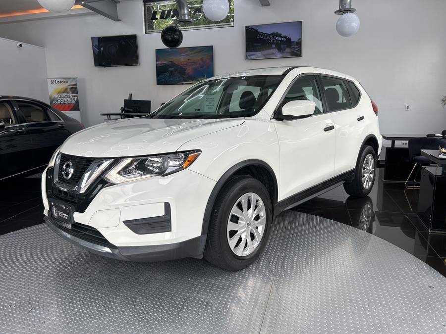 2017 Nissan Rogue AWD SV, available for sale in Jersey City, New Jersey | Luxe Auto Galleria. Jersey City, New Jersey 2017 Nissan Rogue AWD SV, available for sale in Jersey City, New Jersey | Luxe Auto Galleria. Jersey City, New Jersey