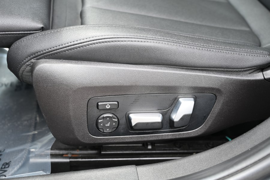 2020 BMW 3 Series 330i xDrive, available for sale in Waterbury, Connecticut | Highline Car Connection. Waterbury, Connecticut 2020 BMW 3 Series 330i xDrive, available for sale in Waterbury, Connecticut | Highline Car Connection. Waterbury, Connecticut