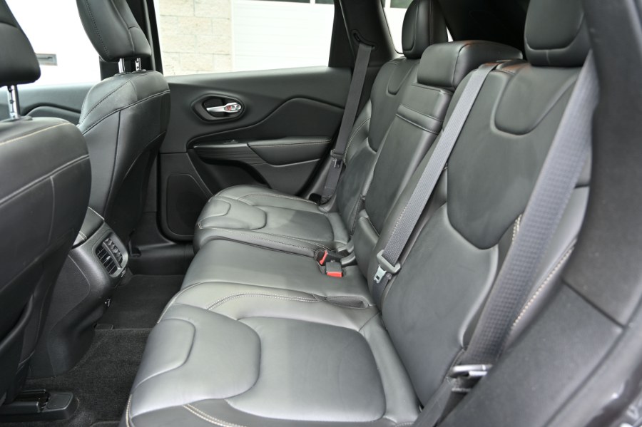 2015 Jeep Cherokee 4WD 4dr Limited, available for sale in Waterbury, Connecticut | Highline Car Connection. Waterbury, Connecticut 2015 Jeep Cherokee 4WD 4dr Limited, available for sale in Waterbury, Connecticut | Highline Car Connection. Waterbury, Connecticut