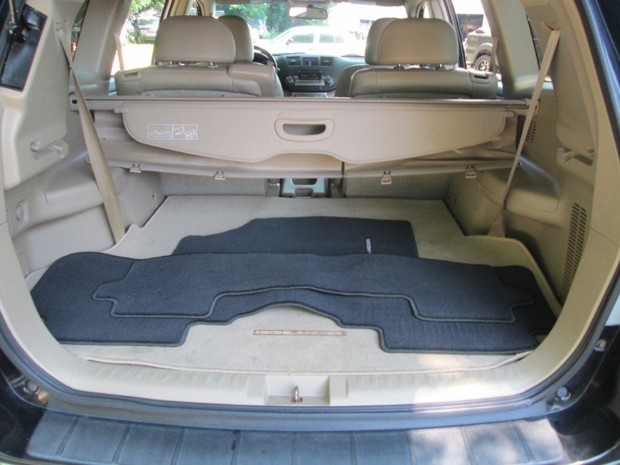 2012 Toyota Highlander 4WD 4dr V6 SE, available for sale in Levittown, Pennsylvania | Levittown Auto. Levittown, Pennsylvania 2012 Toyota Highlander 4WD 4dr V6 SE, available for sale in Levittown, Pennsylvania | Levittown Auto. Levittown, Pennsylvania