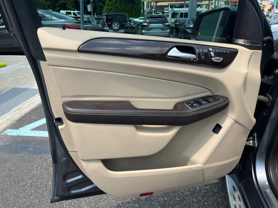 2018 Mercedes-Benz GLE 350 CLEAN CARFAX!!!, available for sale in Rosedale, New York | Sunrise Auto Sales. Rosedale, New York 2018 Mercedes-Benz GLE 350 CLEAN CARFAX!!!, available for sale in Rosedale, New York | Sunrise Auto Sales. Rosedale, New York