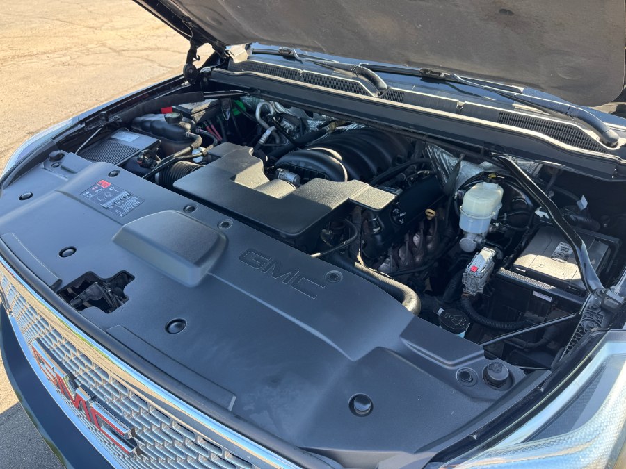 2015 GMC Yukon 4WD 4dr SLT, available for sale in Ortonville, Michigan | Marsh Auto Sales LLC. Ortonville, Michigan 2015 GMC Yukon 4WD 4dr SLT, available for sale in Ortonville, Michigan | Marsh Auto Sales LLC. Ortonville, Michigan